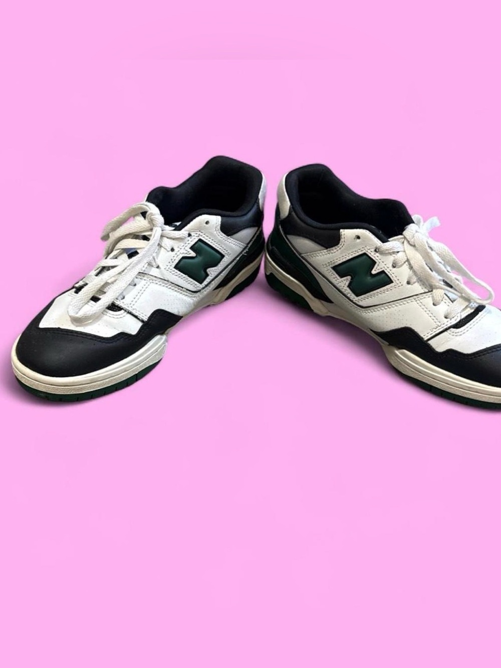 New Balance 550 - Picture 2 of 8